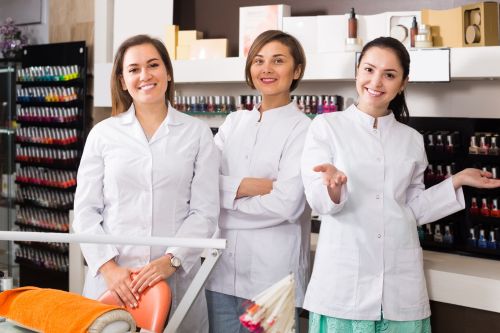 Salons can focus on growth by automating their busy work, such as answering phone calls.
